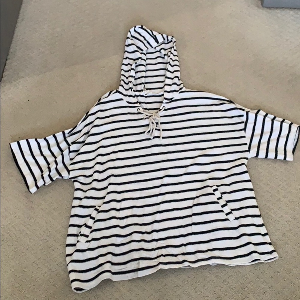 Fashionable hoodie